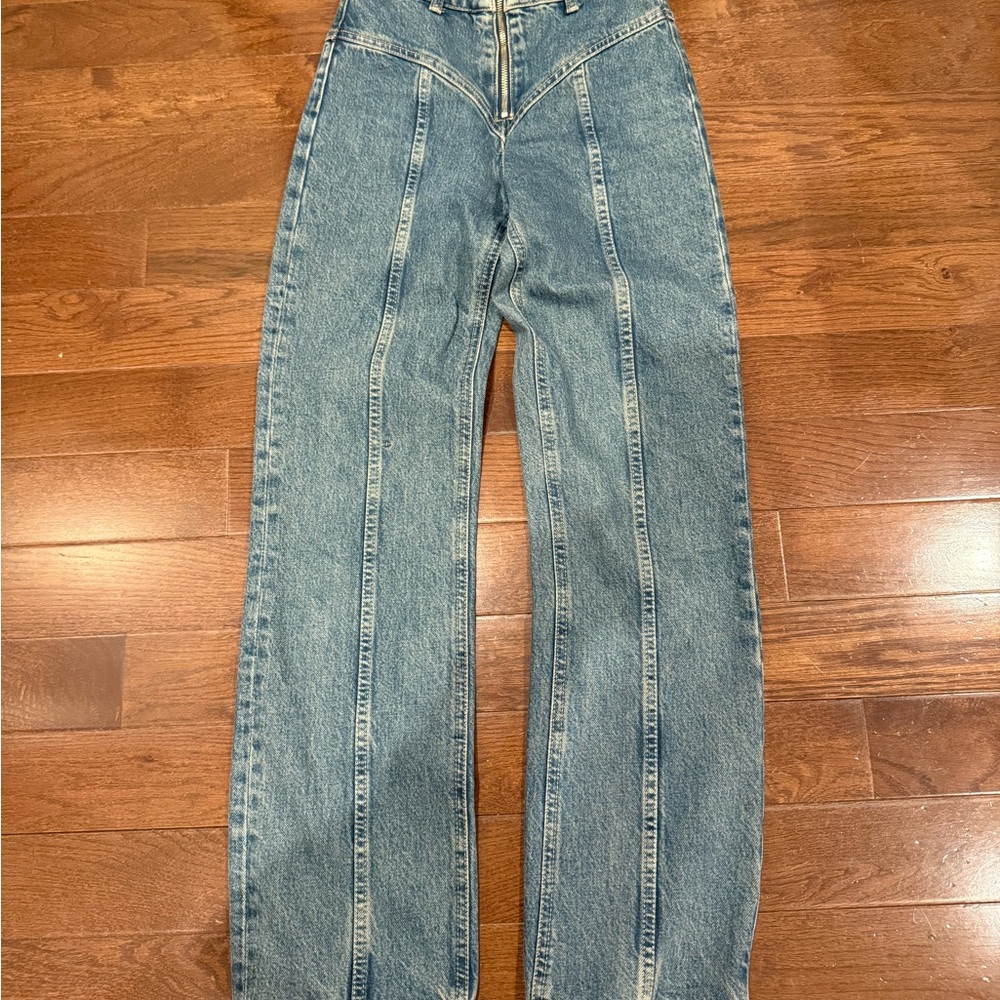 Women's Blue High-Waisted Jeans